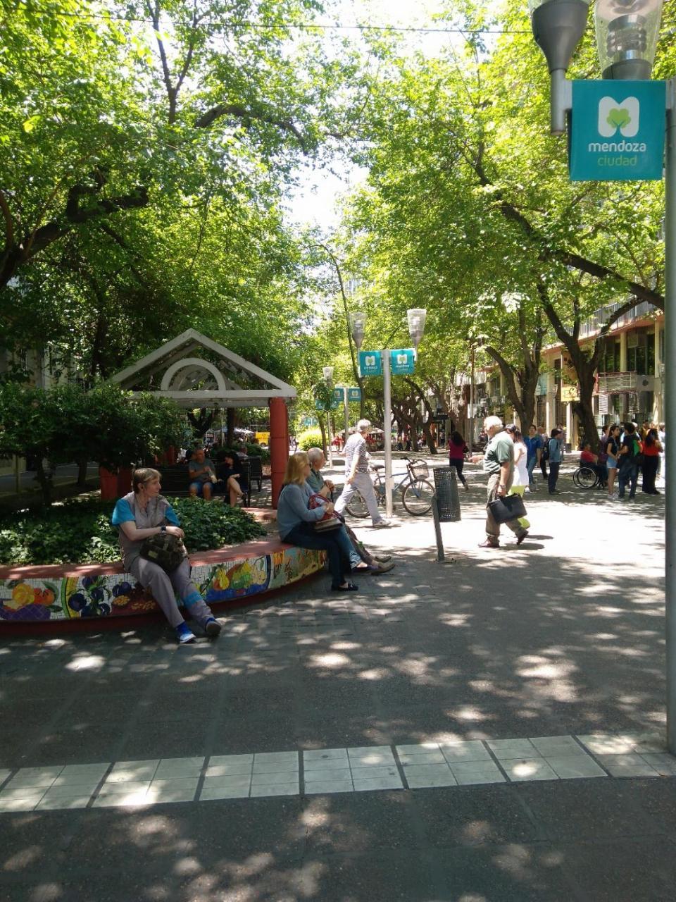 Plaza Independencia Apartment Mendoza Ngoại thất bức ảnh